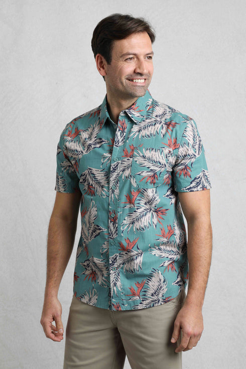 WeirdFish Faraway Organic Short Sleeve Shirt